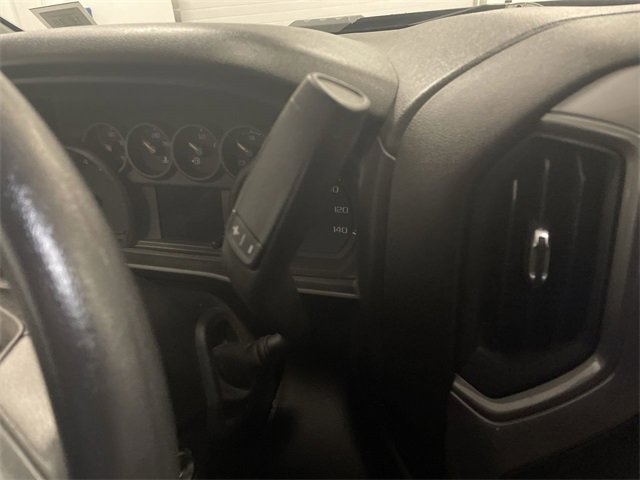 Used 2022 Chevrolet Silverado 2500 Custom w/ Custom Value Package image 19