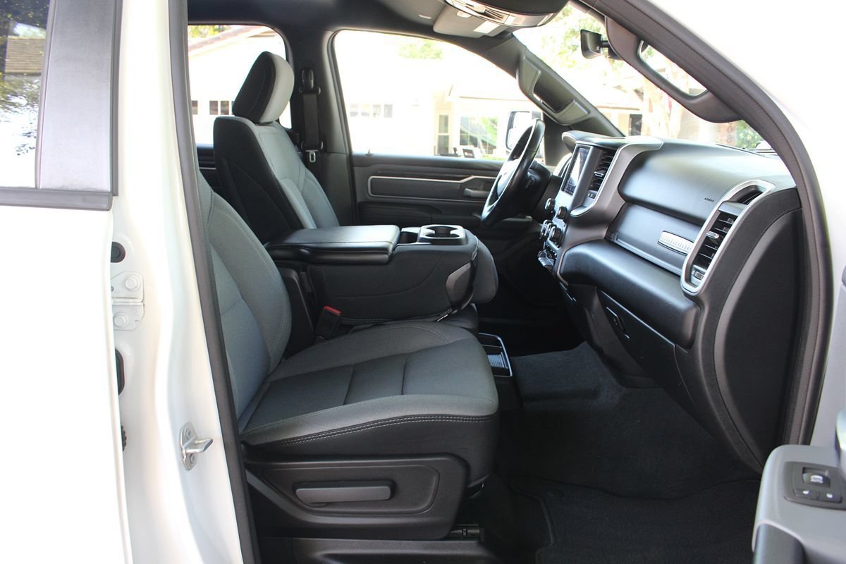 Used 2021 RAM 1500 Big Horn AWD/4WD image 19
