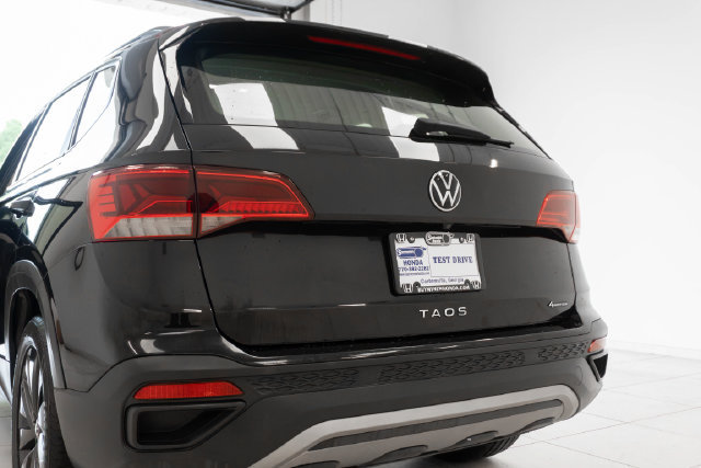 Used 2022 Volkswagen Taos S w/ IQ Drive S Package AWD/4WD image 24