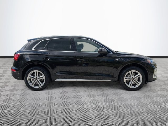 Used 2022 Audi Q5 e Prestige AWD/4WD image 7