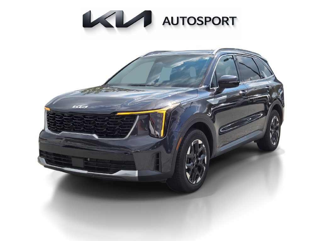Certified 2025 Kia Sorento S w/ Panoramic Sunroof Package