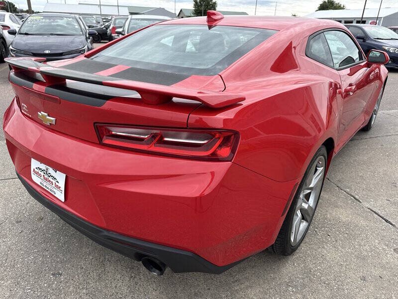 Used 2017 Chevrolet Camaro SS RWD image 7
