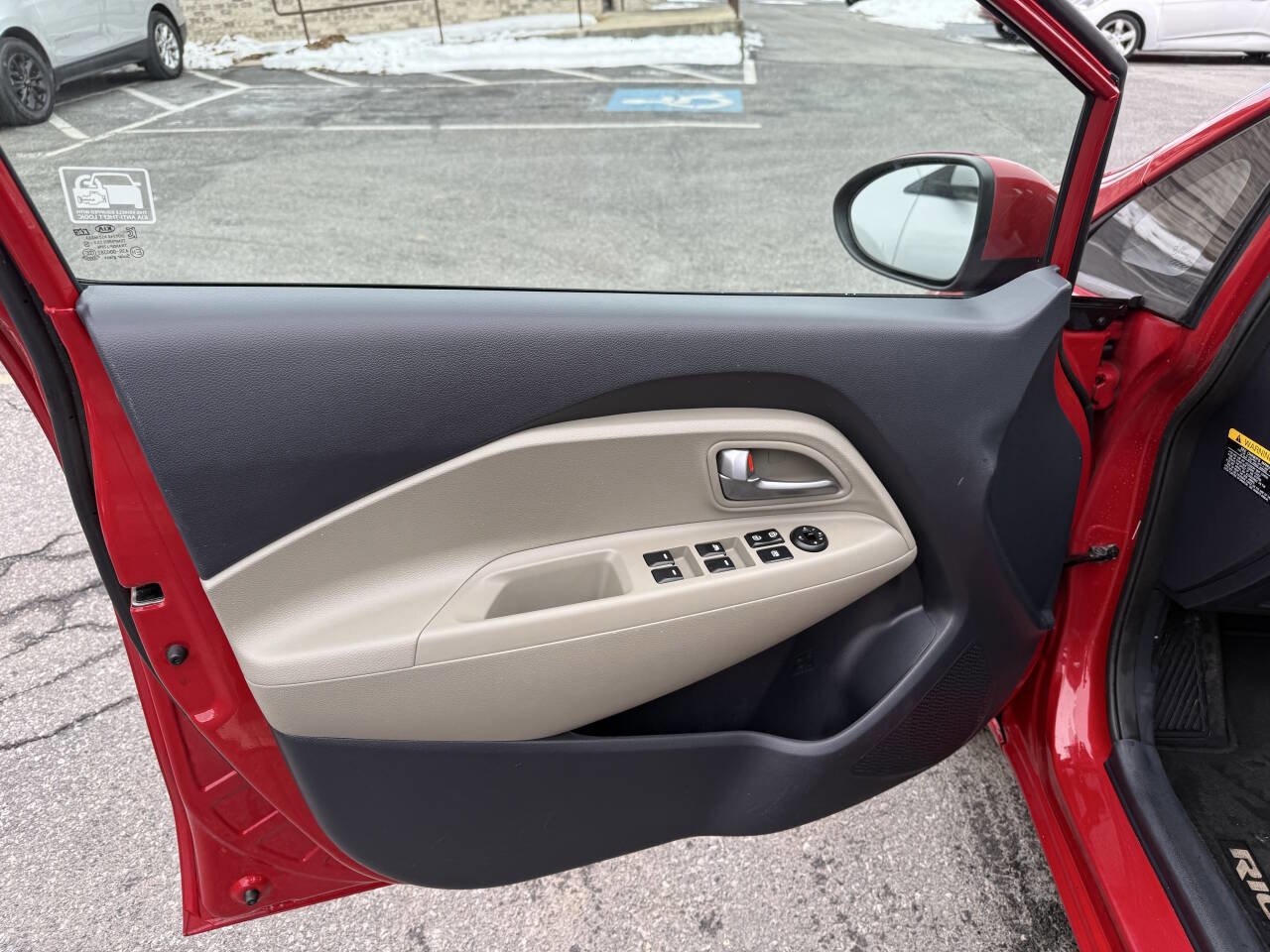 Used 2015 Kia Rio LX w/ Power Package image 9