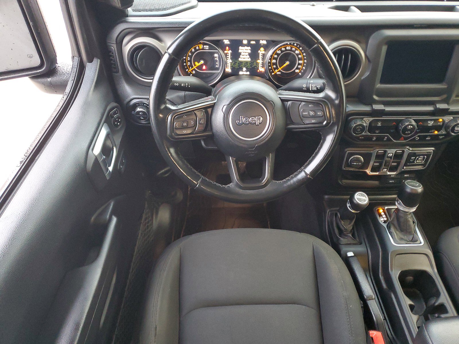 Certified 2020 Jeep Gladiator Sport w/ Quick Order Package 24S image 11