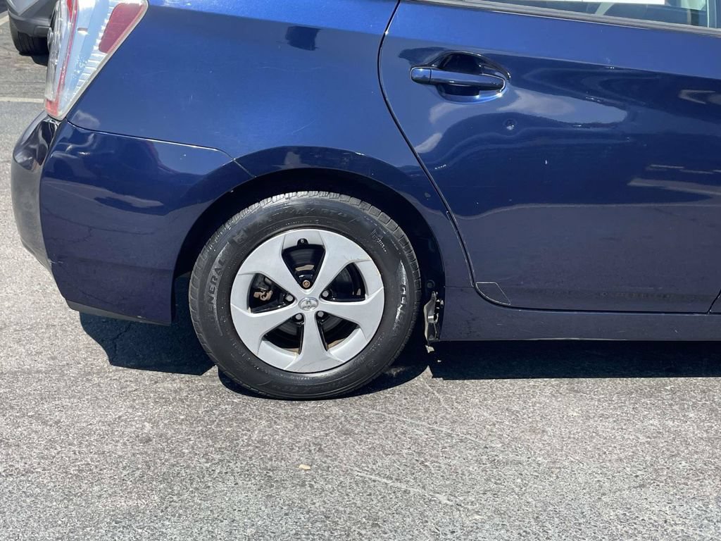 Used 2014 Toyota Prius Two FWD image 8