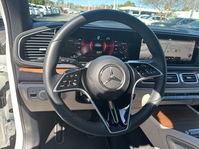 Certified 2025 Mercedes-Benz GLS 450 4MATIC image 18