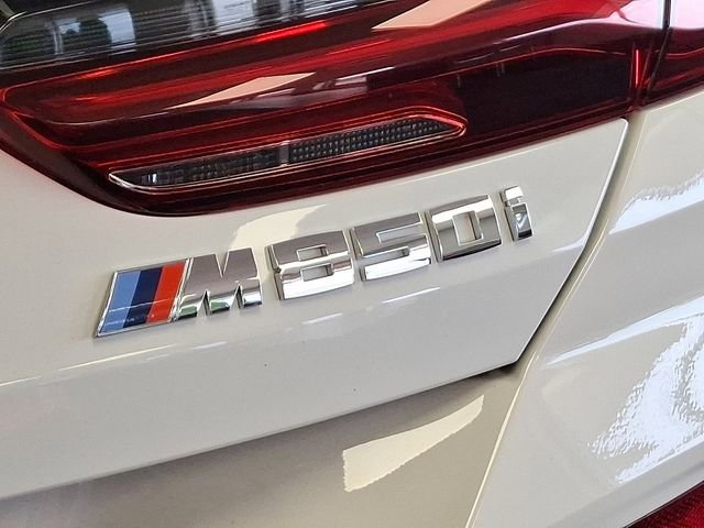 Used 2024 BMW M850i xDrive Convertible w/ M Sport Professional Package image 32