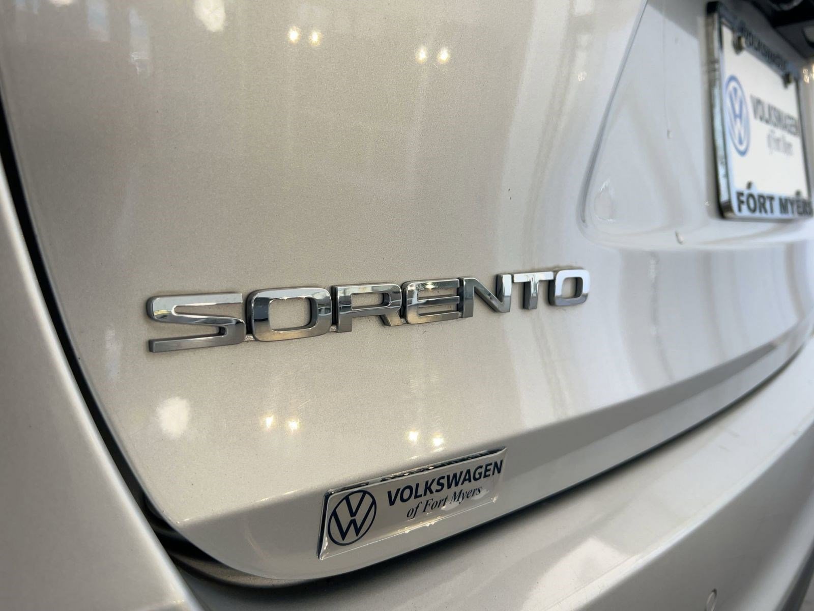 Used 2020 Kia Sorento S image 34