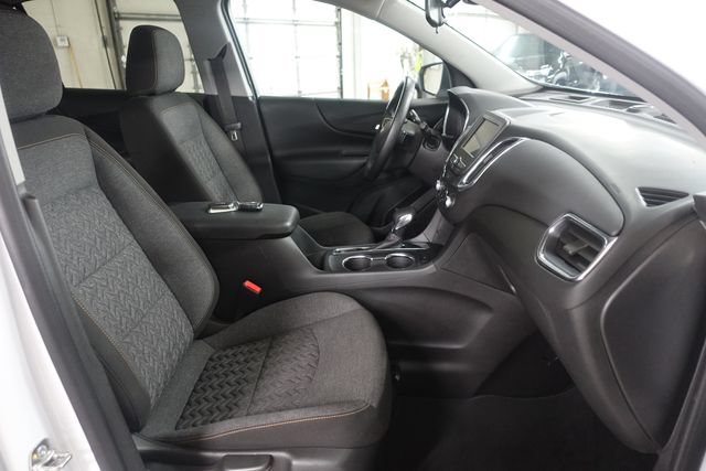 Used 2023 Chevrolet Equinox LT FWD image 26