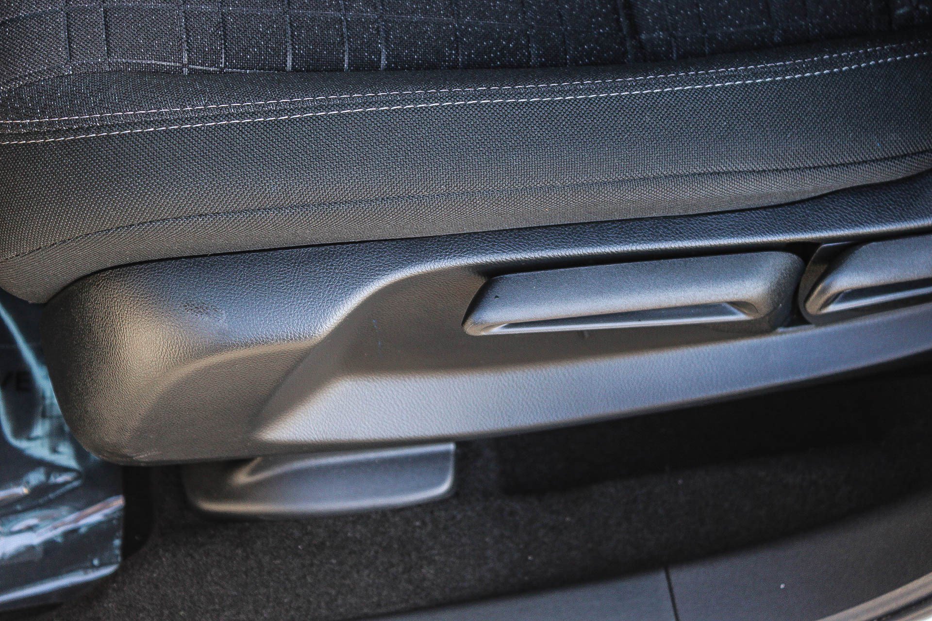 Certified 2024 Honda HR-V LX image 22