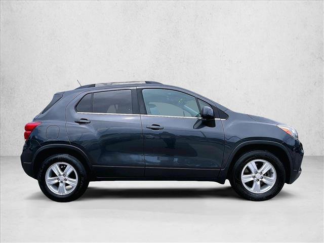 Used 2018 Chevrolet Trax LT FWD image 5