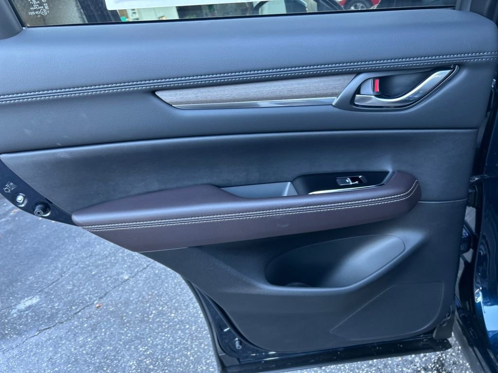 New 2025 MAZDA CX-5 Signature image 23
