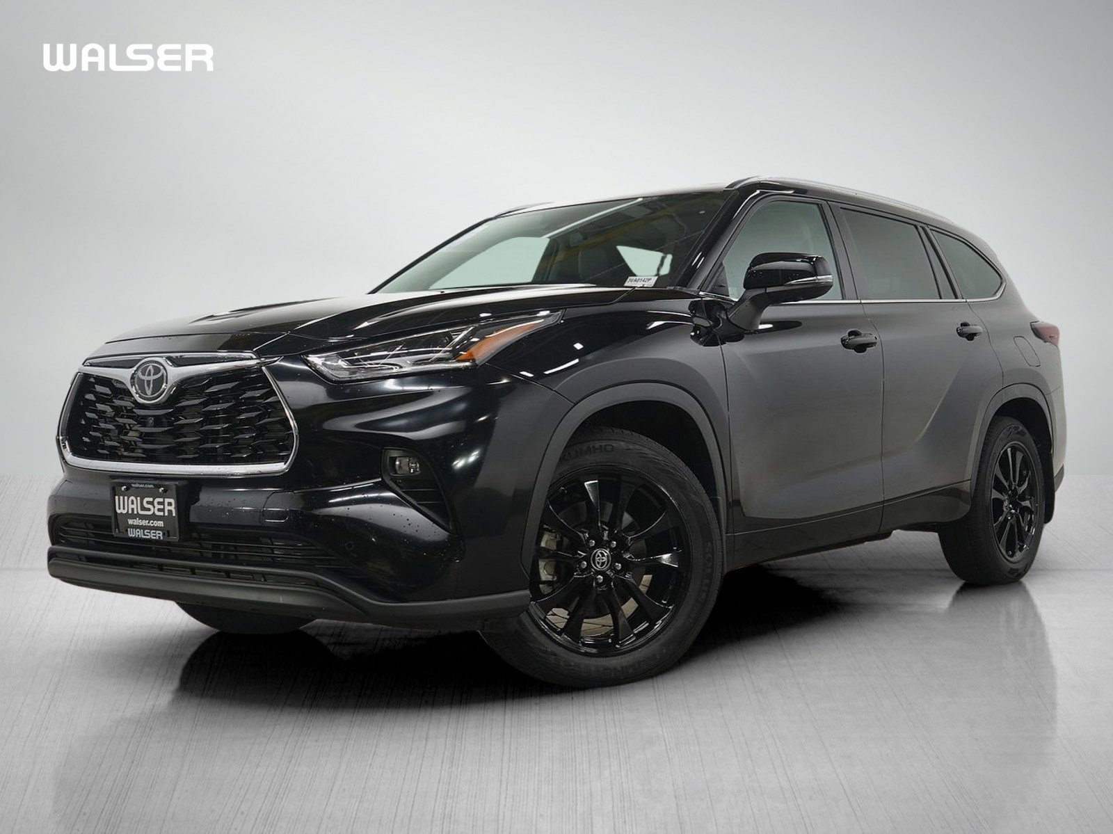 Used 2024 Toyota Highlander Limited