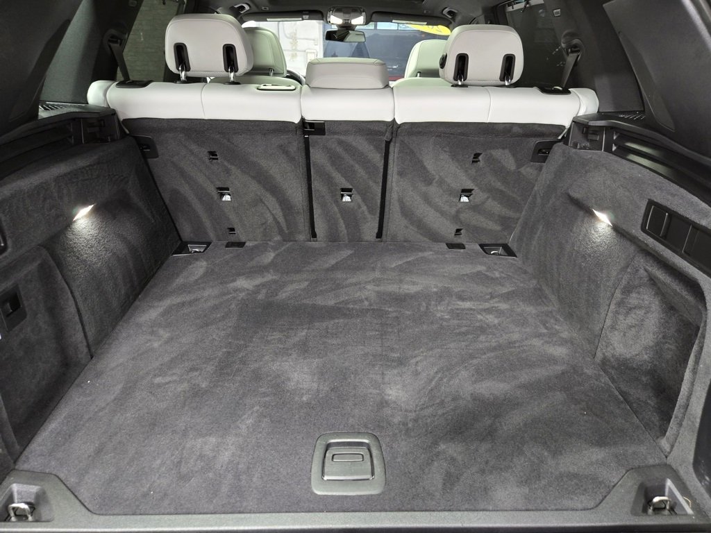 Used 2023 BMW X5 M50i w/ Executive Package image 50