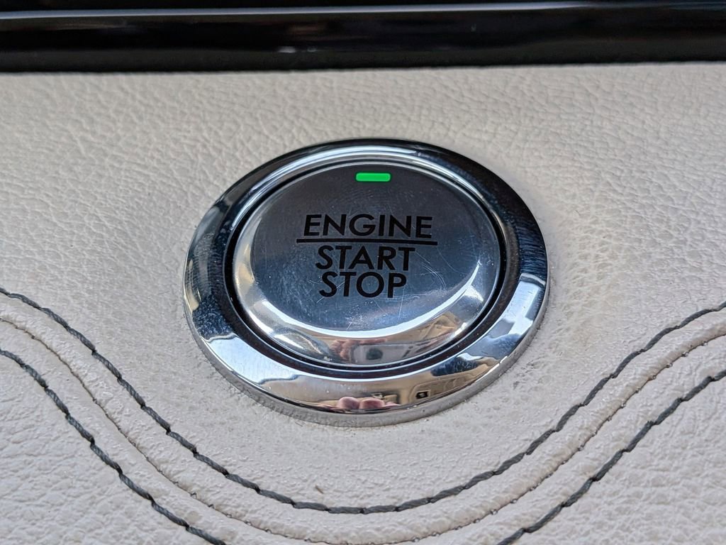 Certified 2021 Lincoln Navigator Reserve AWD/4WD image 31