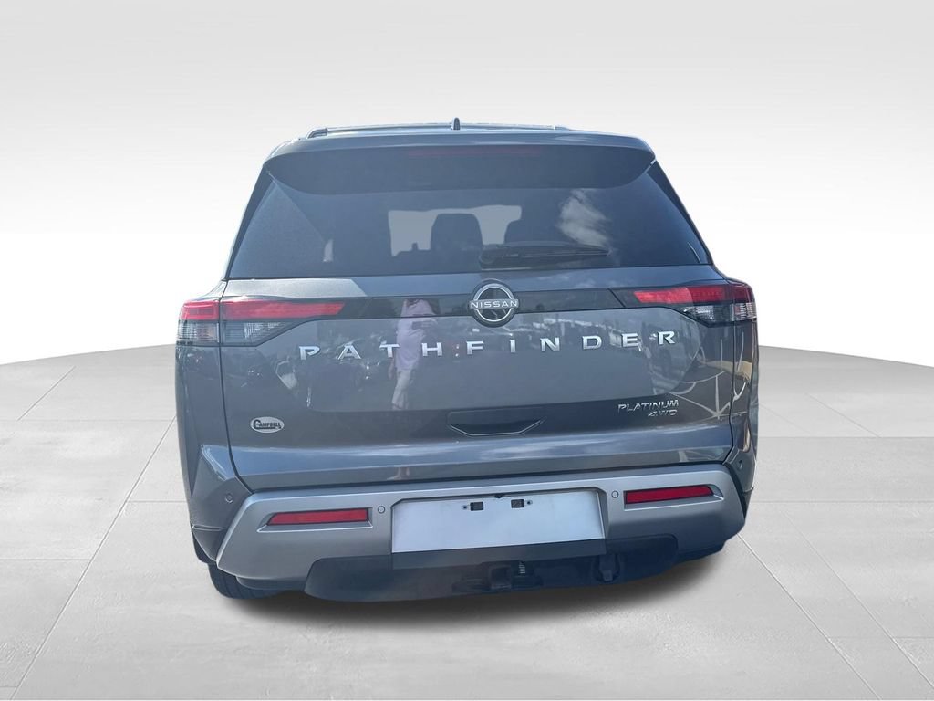 Used 2025 Nissan Pathfinder Platinum AWD/4WD image 4