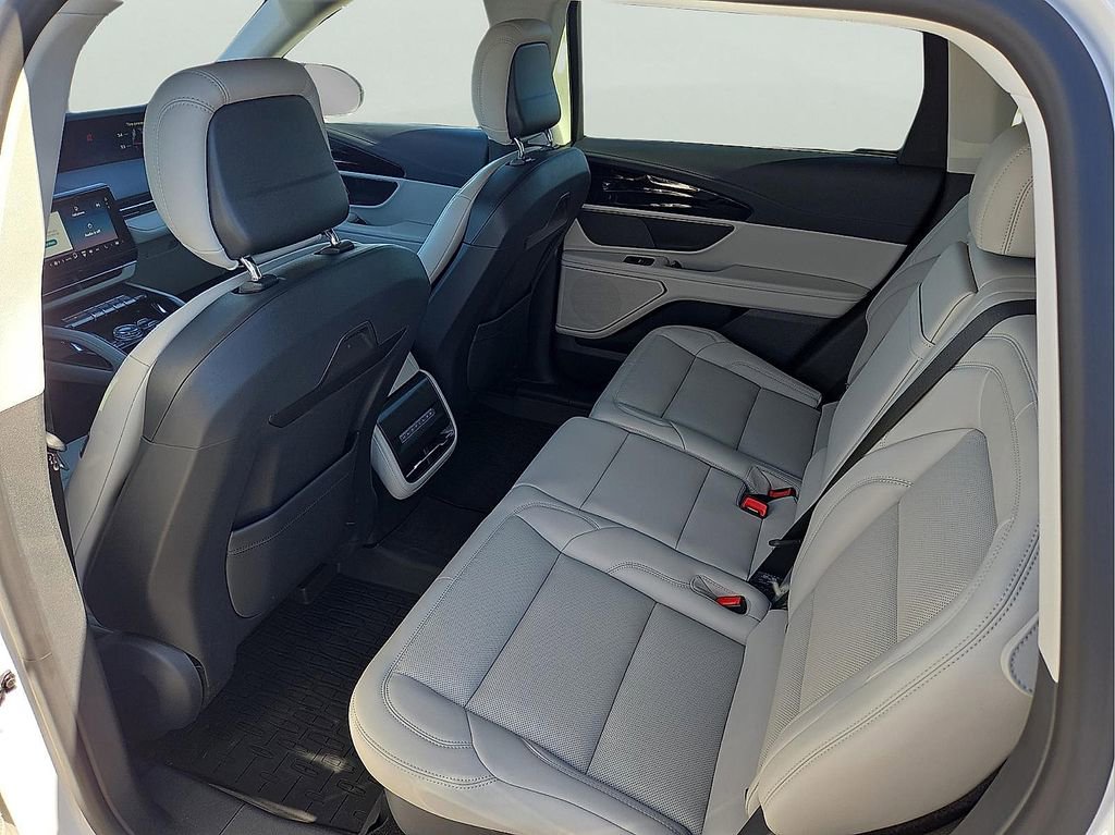 New 2026 Lincoln Nautilus Premier AWD/4WD image 9