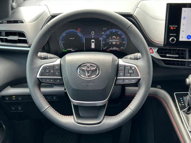 Certified 2025 Toyota Sienna XSE image 44