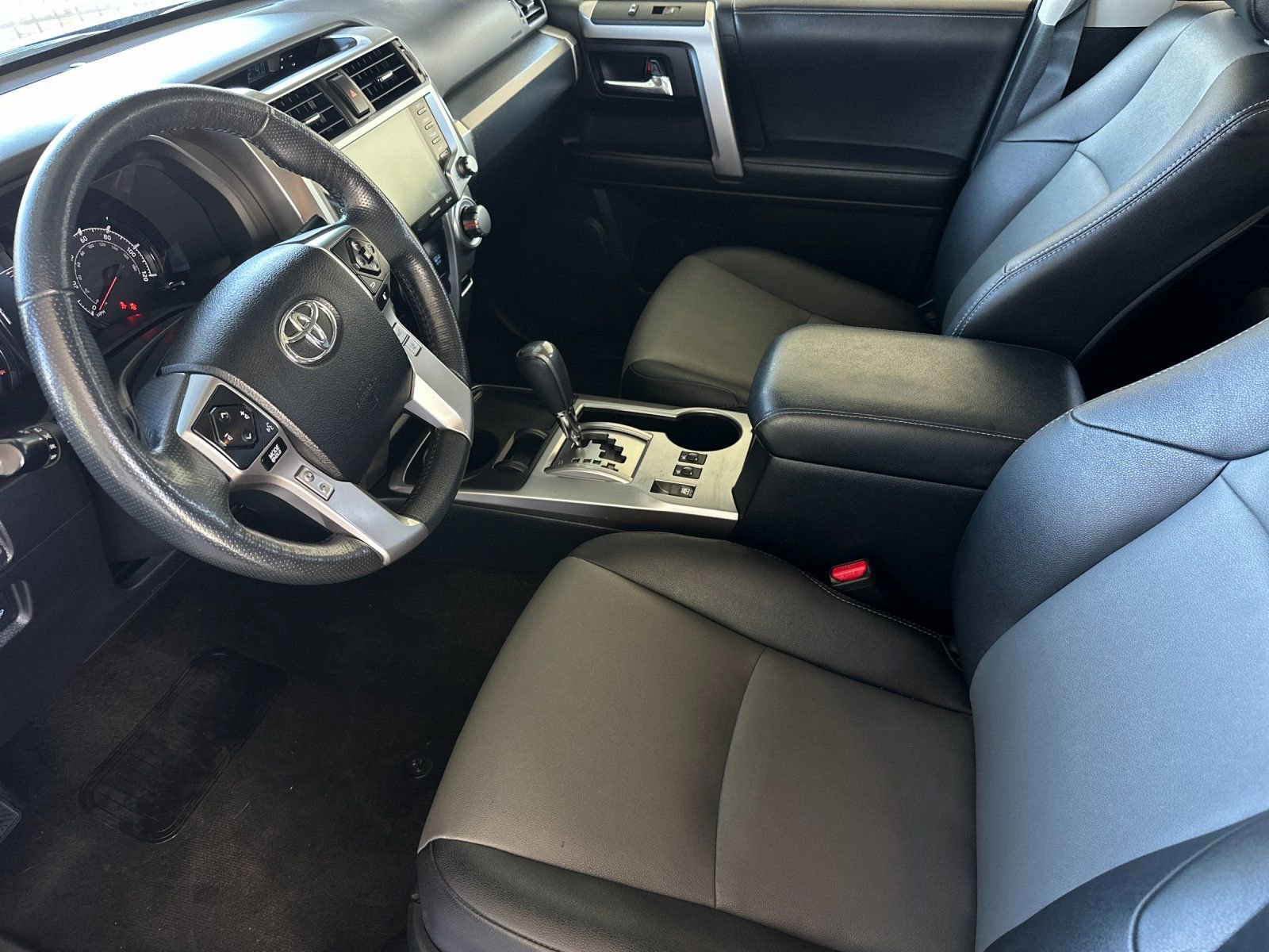 Used 2023 Toyota 4Runner SR5 Premium w/ Moonroof Package image 9