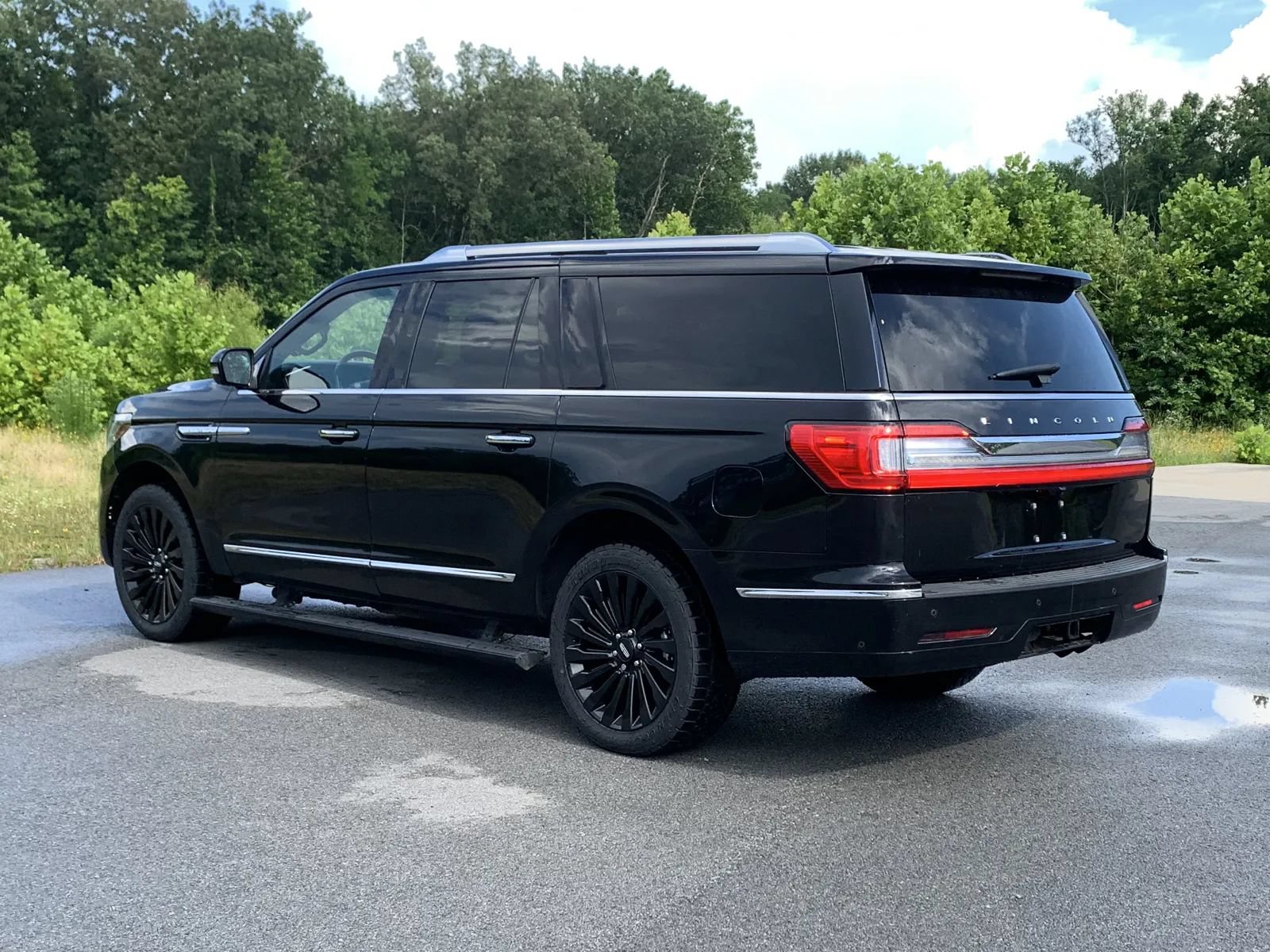 Used 2018 Lincoln Navigator L Reserve w/ Technology Package AWD/4WD image 5