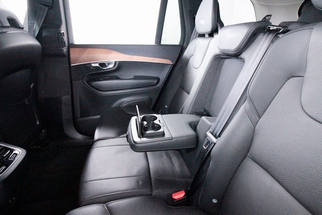 Certified 2024 Volvo XC90 B5 Plus image 30