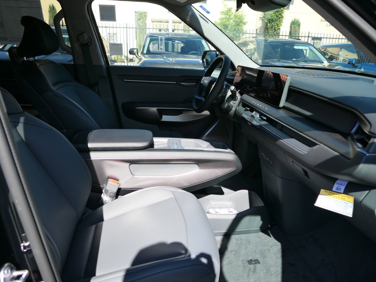 New 2026 Kia EV9 Light image 24