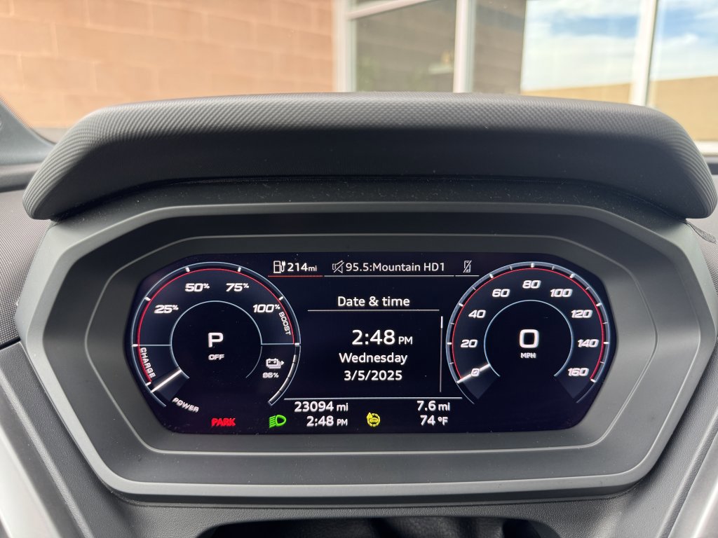 Used 2022 Audi Q4 e-tron Premium Plus w/ Premium Plus image 21