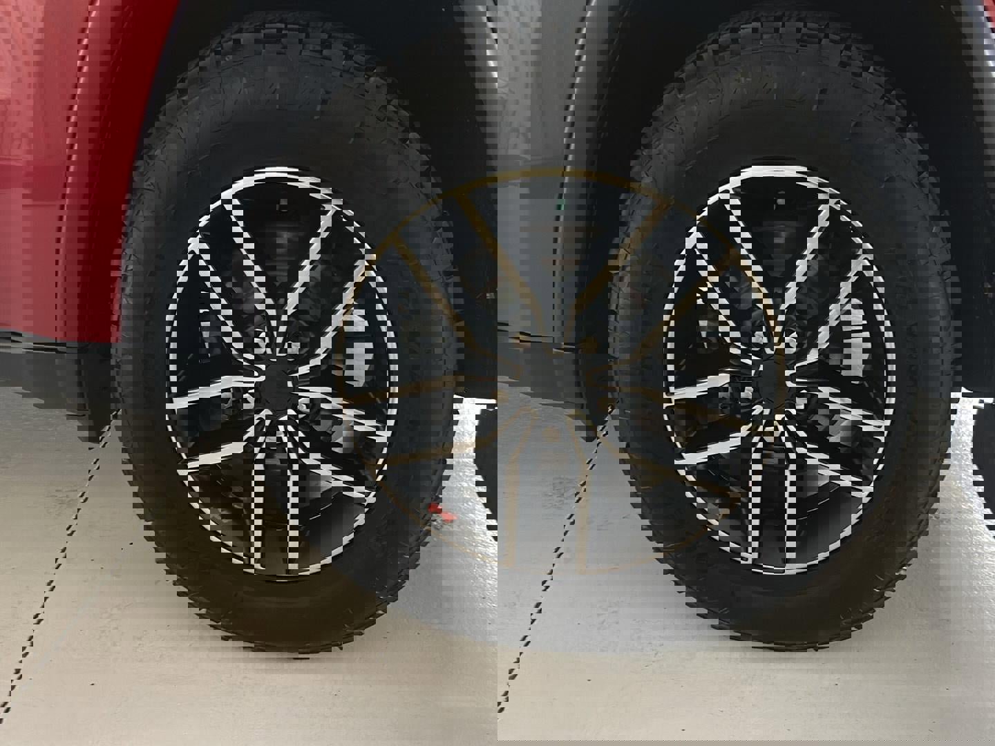 Used 2019 Jeep Grand Cherokee Trailhawk w/ Trailhawk Luxury Group image 28