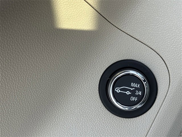 Certified 2017 GMC Acadia Denali w/ Technology Package image 36