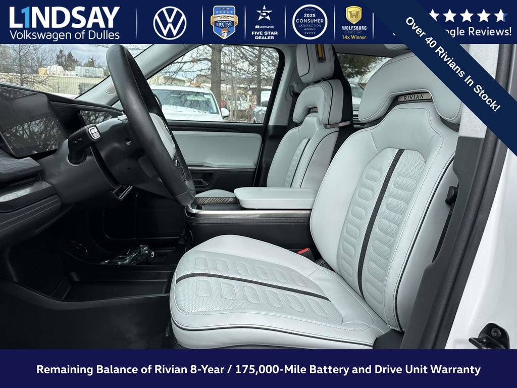 Used 2023 Rivian R1S Launch Edition image 7