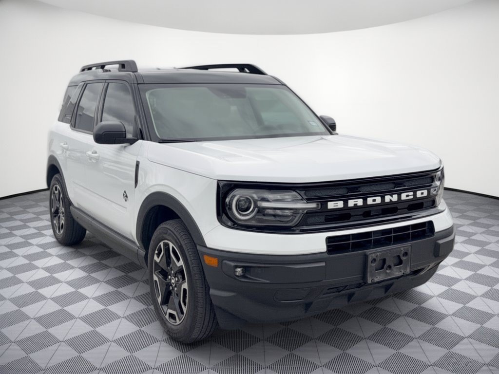 Used 2022 Ford Bronco Sport Outer Banks w/ Tech Package AWD/4WD image 7