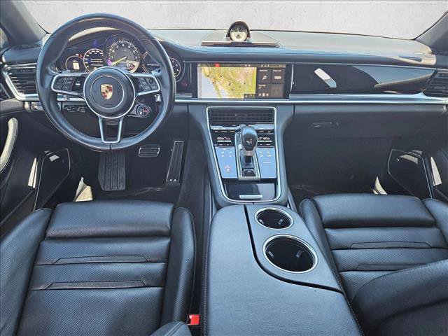 Used 2018 Porsche Panamera 4 image 19