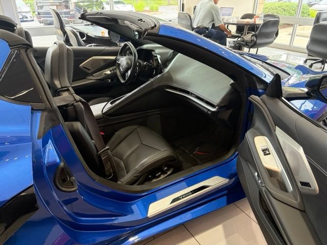 Used 2022 Chevrolet Corvette Stingray Preferred Conv w/ Battery Protection Package RWD image 32