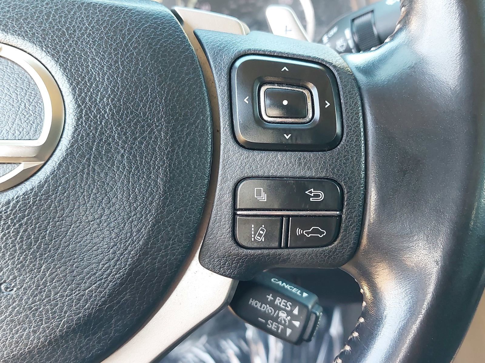 Used 2020 Lexus IS 300 image 17