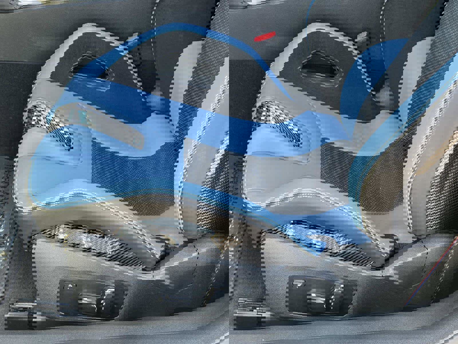 Used 2025 BMW M4 xDrive Competition w/ Carbon Package image 17