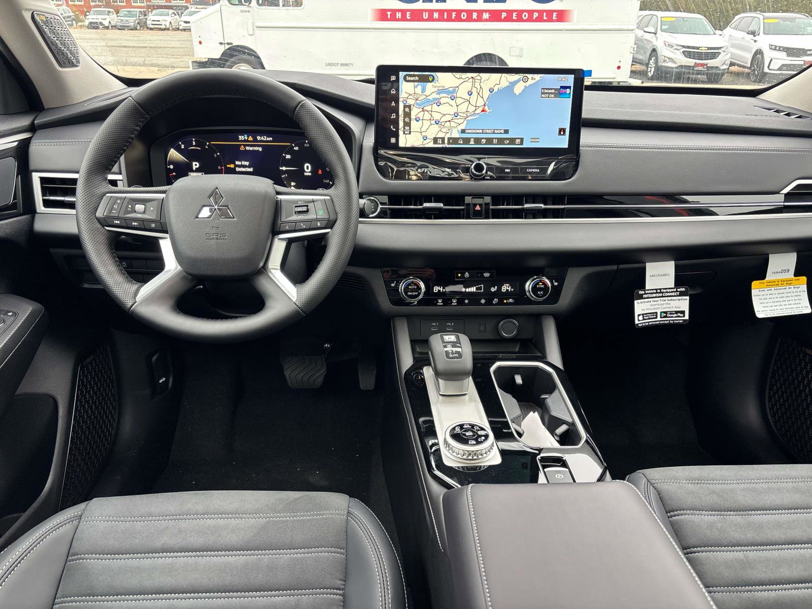 New 2026 Mitsubishi Outlander SE image 7