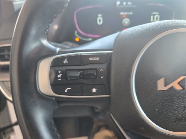 Used 2023 Kia Sportage EX FWD image 15