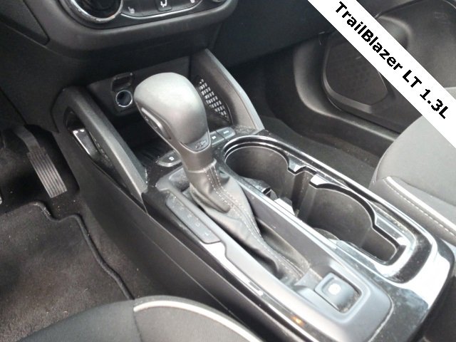 Used 2022 Chevrolet TrailBlazer LT w/ Convenience Package image 17