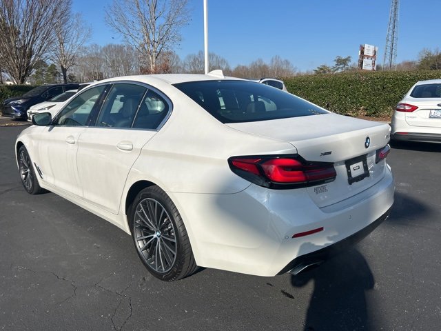 Used 2023 BMW 540i xDrive w/ Premium Package image 7