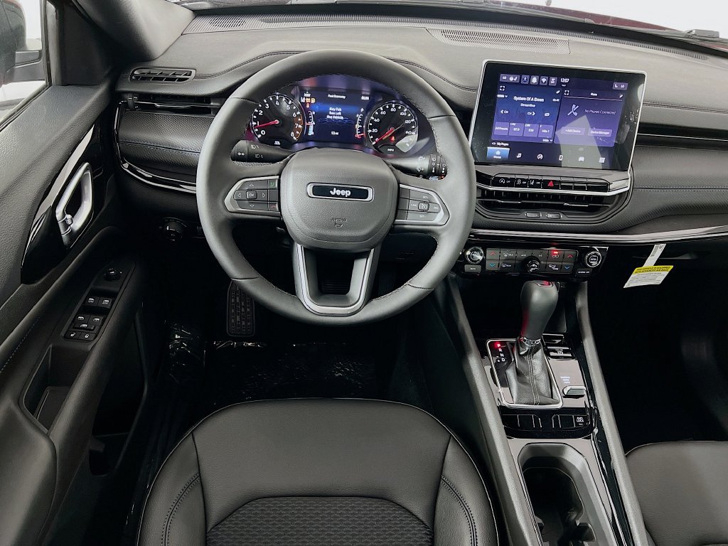 New 2026 Jeep Compass Latitude AWD/4WD image 20