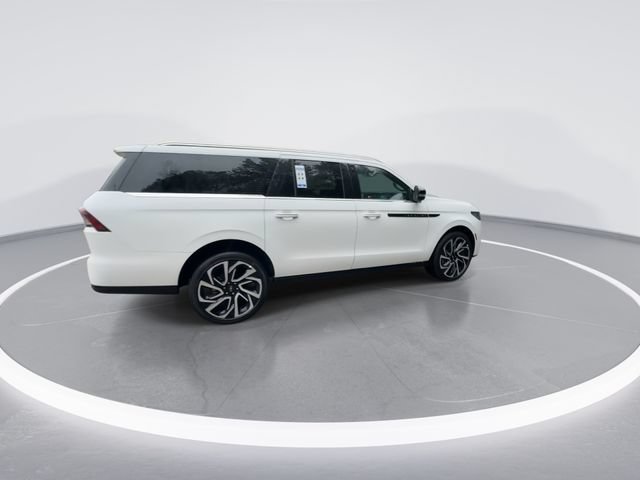 New 2027 Lincoln Navigator L Black Label AWD/4WD image 9
