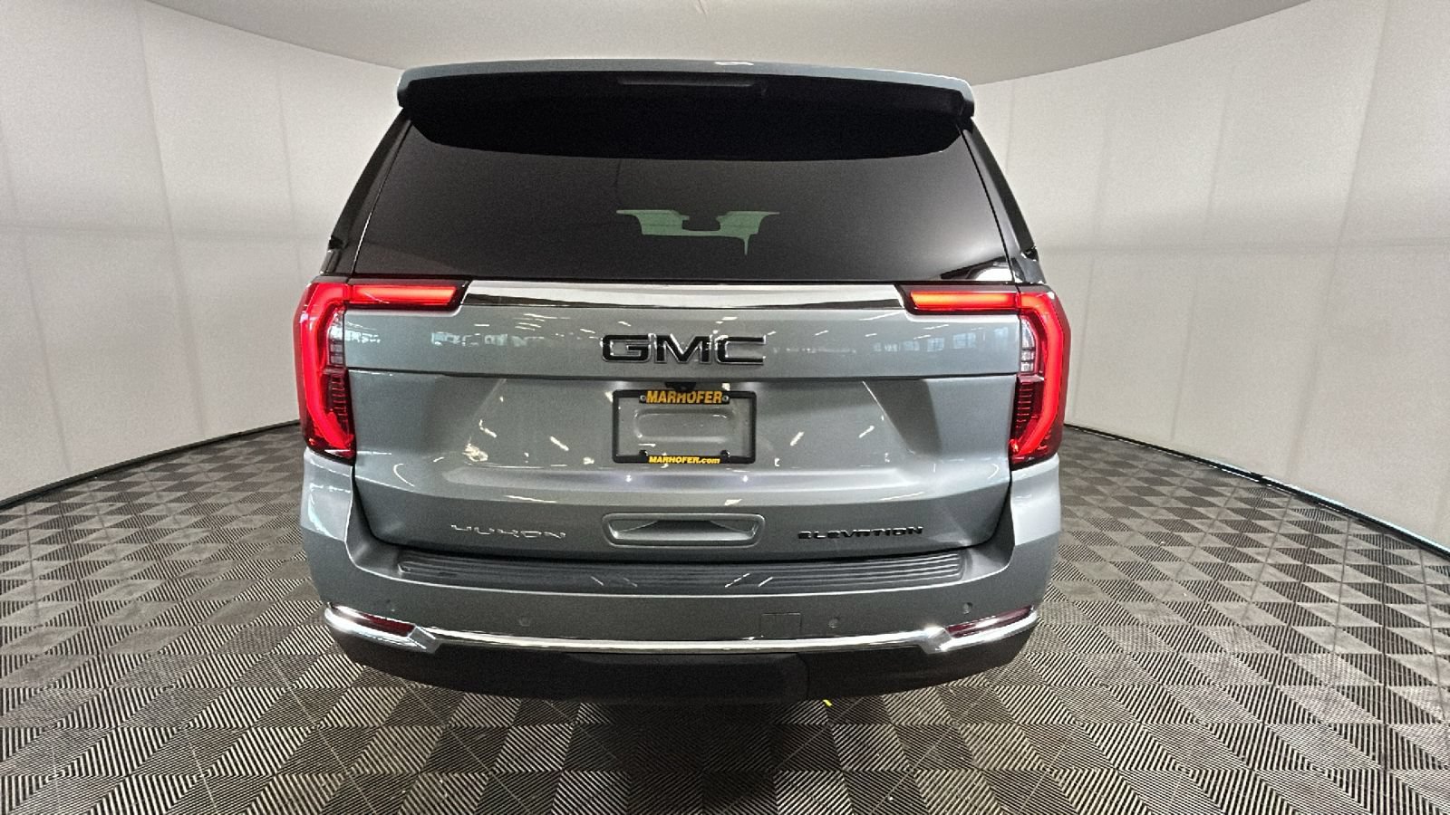 Used 2025 GMC Yukon Elevation w/ LPO, Floor Liner Package AWD/4WD image 4