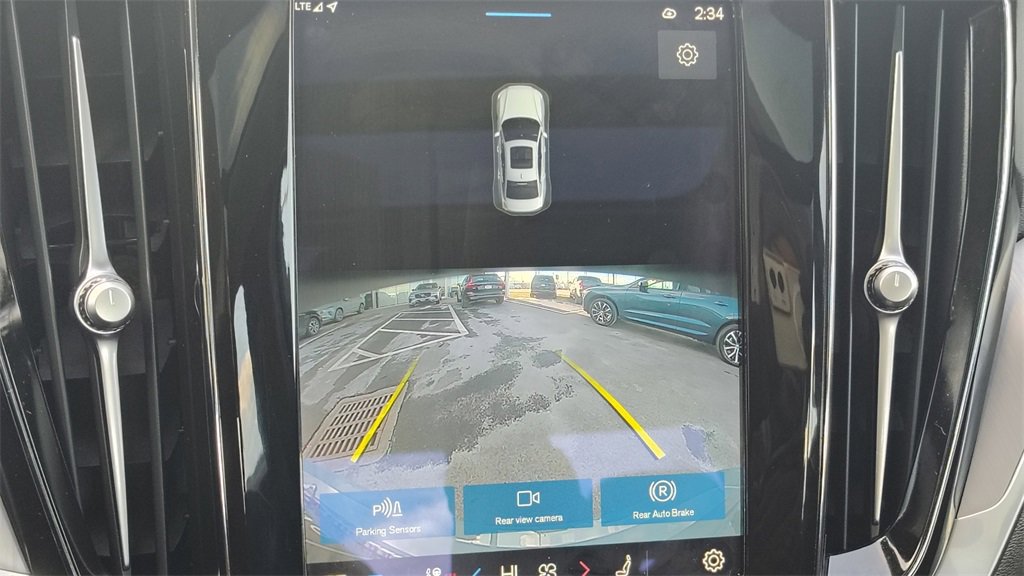 Certified 2023 Volvo S60 B5 Core w/ Climate Package image 20