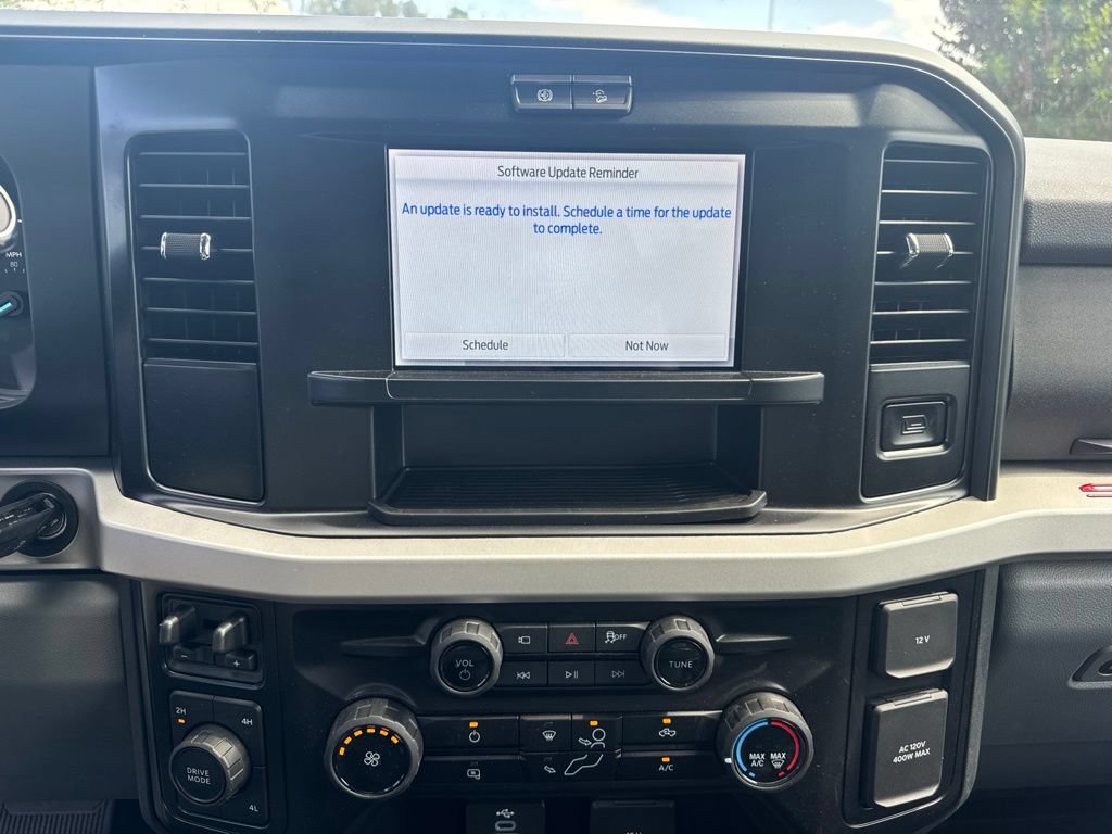 Used 2026 Ford F350 XLT w/ 360-Degree Camera Package AWD/4WD image 12