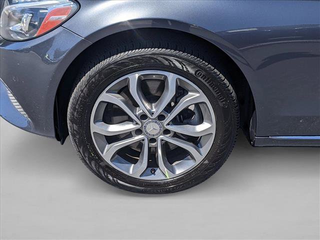 Used 2015 Mercedes-Benz C 300 4MATIC Sedan image 23