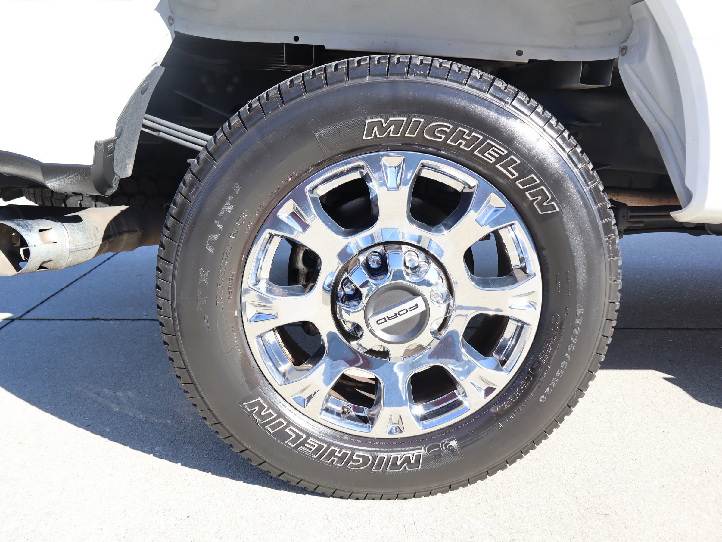 Used 2020 Ford F350 Lariat w/ Lariat Ultimate Package image 38