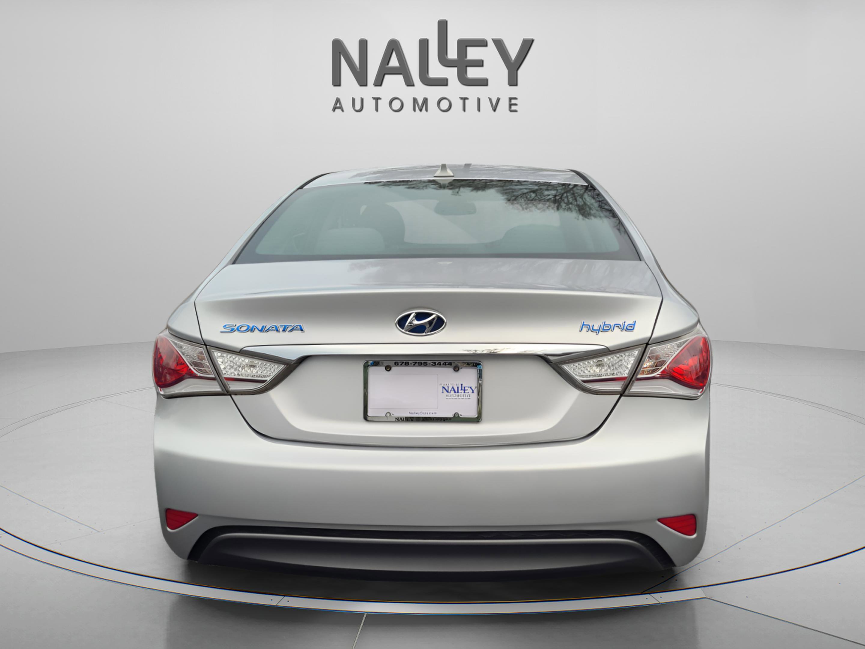 Used 2013 Hyundai Sonata Hybrid image 4