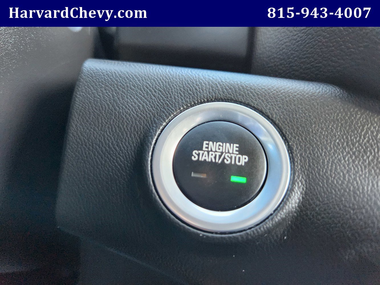 Used 2024 GMC Terrain SLT image 22