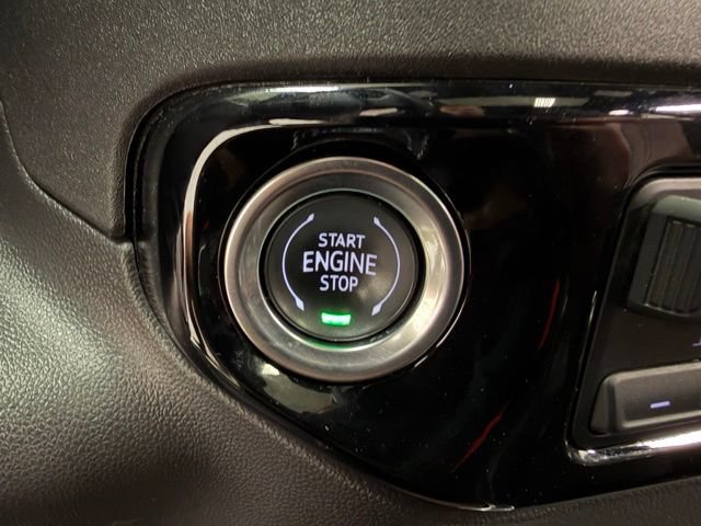 Certified 2025 Chevrolet Silverado 1500 High Country AWD/4WD image 18