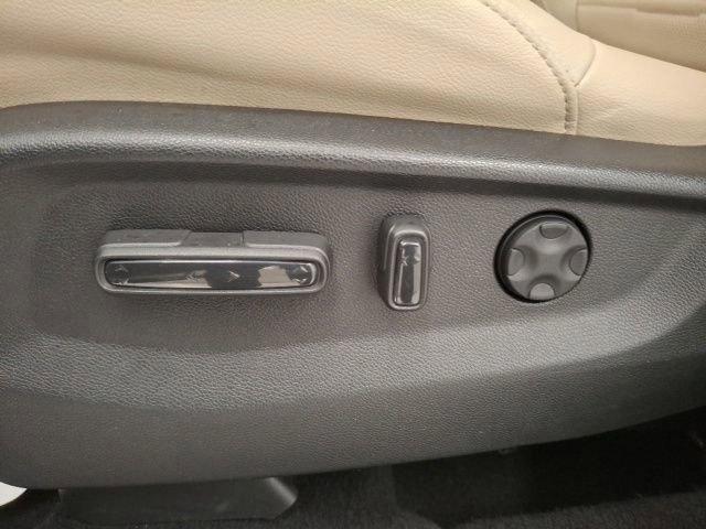 Used 2020 Honda CR-V EX-L image 10